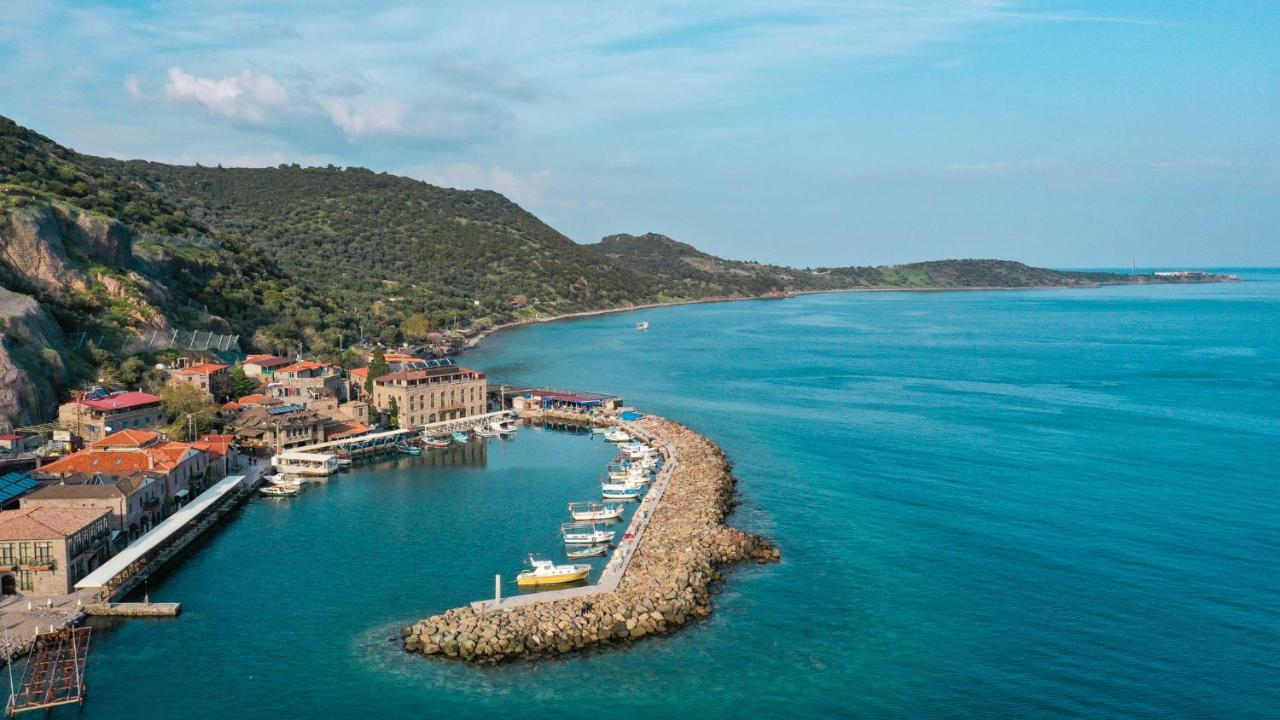 Assos Troy Port Hotel Exterior photo